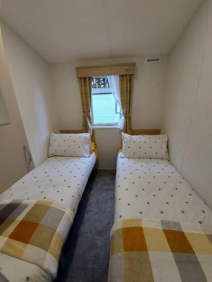 Woofles Luxury Caravan At Knaresborough Lido Luaran gambar